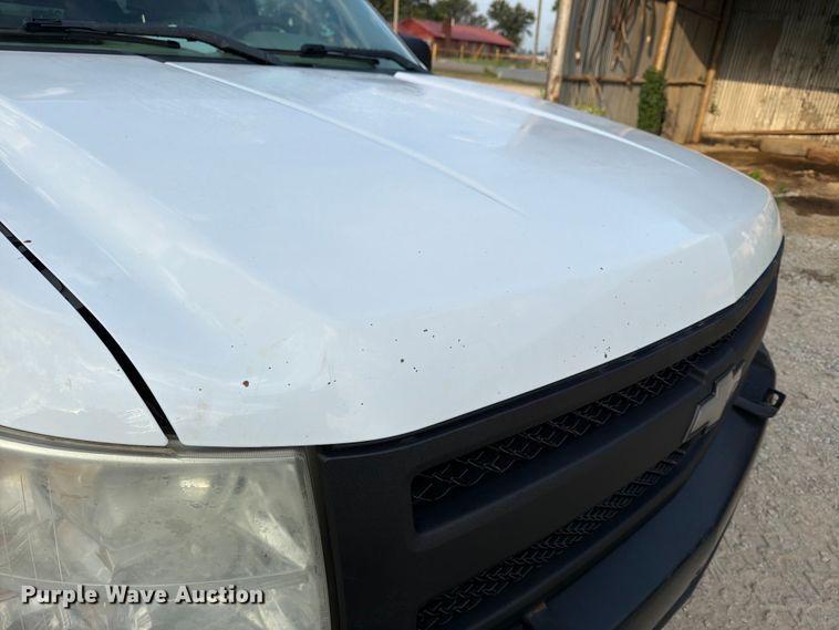 image for item EX4054 2008 Chevrolet Silverado Crew Cab pickup truck