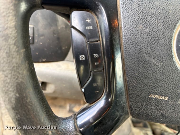 image for item EX4054 2008 Chevrolet Silverado Crew Cab pickup truck