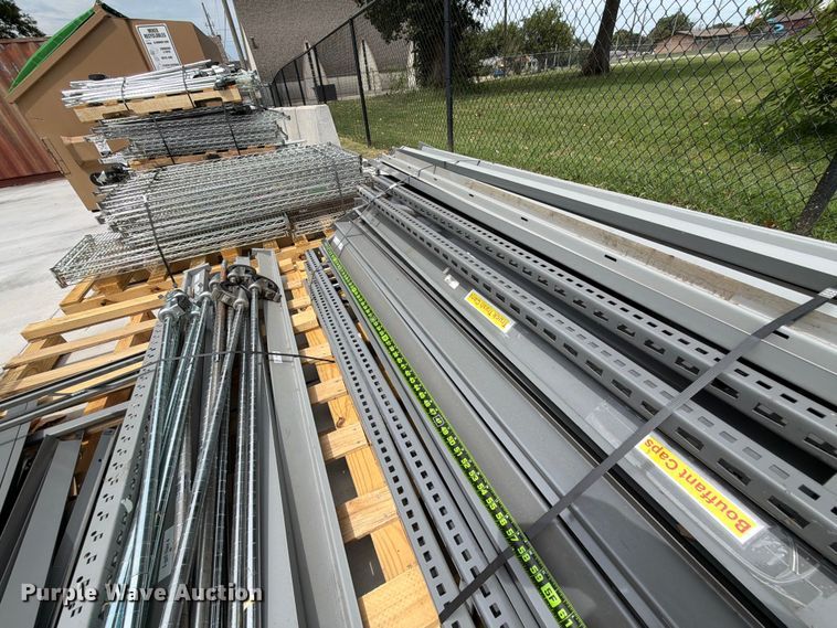 image for item EX4059 Pallet racking
