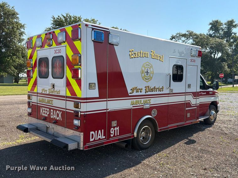 image for item EX4577 2009 Ford E450 Super Duty ambulance