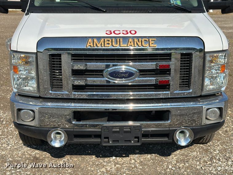 image for item EX4577 2009 Ford E450 Super Duty ambulance