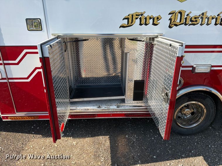 image for item EX4577 2009 Ford E450 Super Duty ambulance