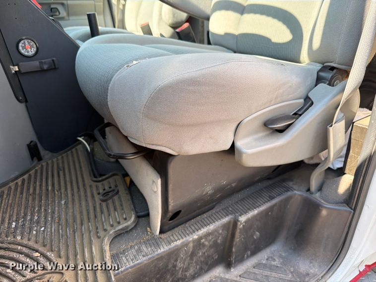 image for item EX4577 2009 Ford E450 Super Duty ambulance