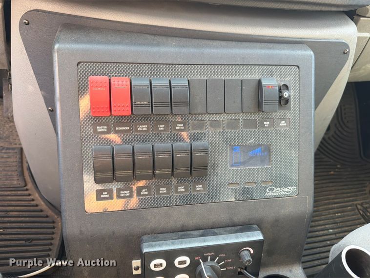 image for item EX4577 2009 Ford E450 Super Duty ambulance