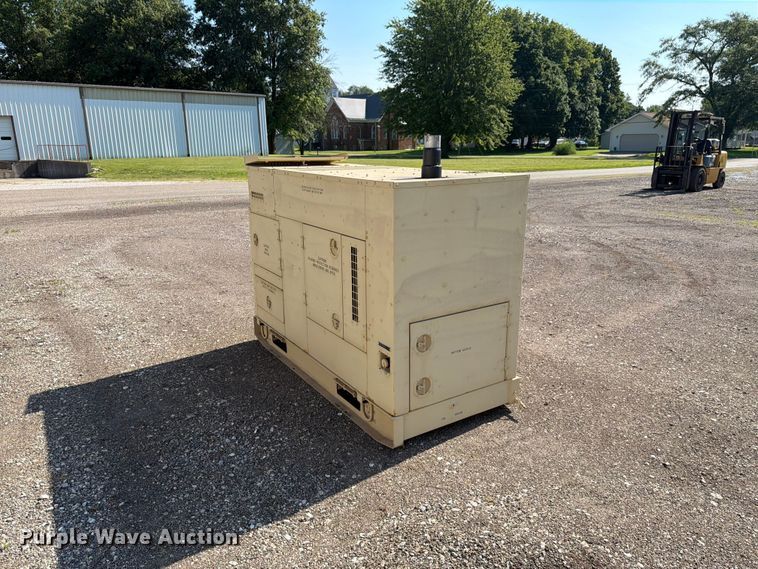 image for item EX4578 1999 Fremont Div MEP-805A generator