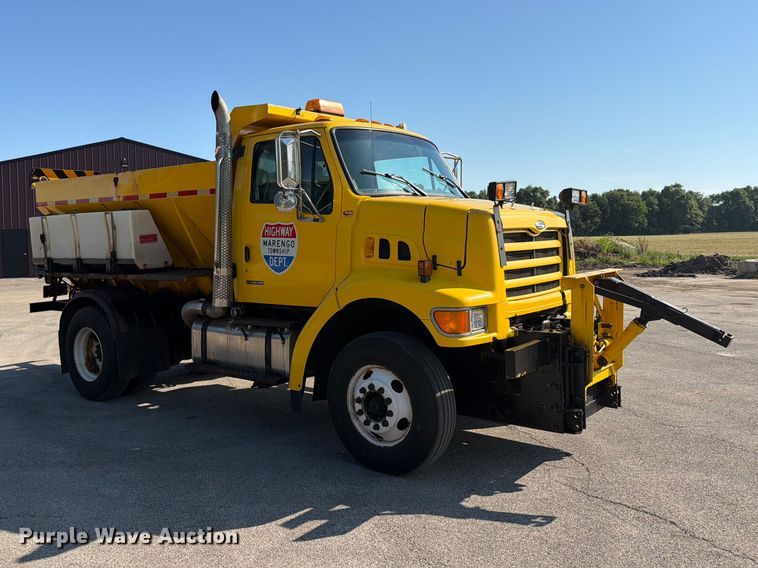 image for item FB5775 2000 Sterling L-Line dump truck