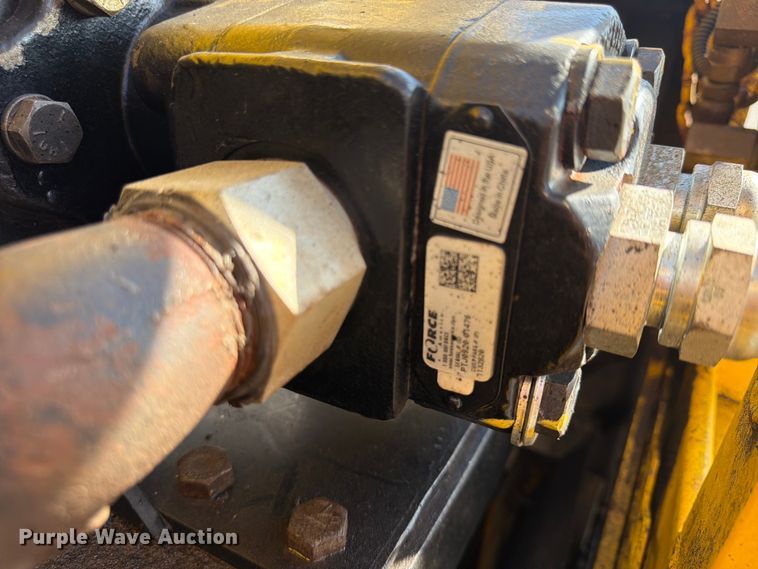image for item FB5775 2000 Sterling L-Line dump truck
