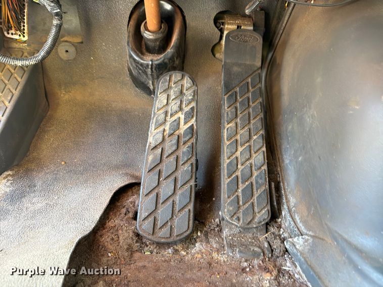 image for item FB5775 2000 Sterling L-Line dump truck