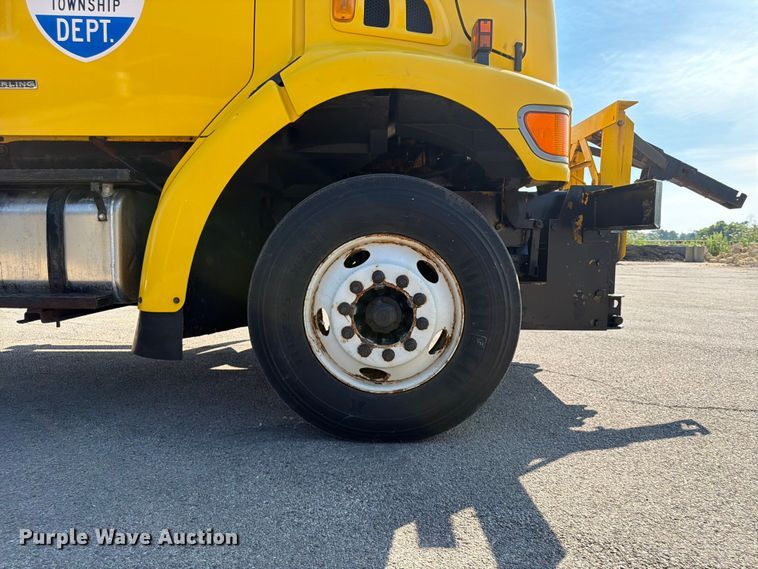 image for item FB5775 2000 Sterling L-Line dump truck