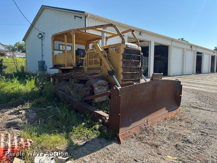 image for item FB5776 1967 Caterpillar D7E dozer