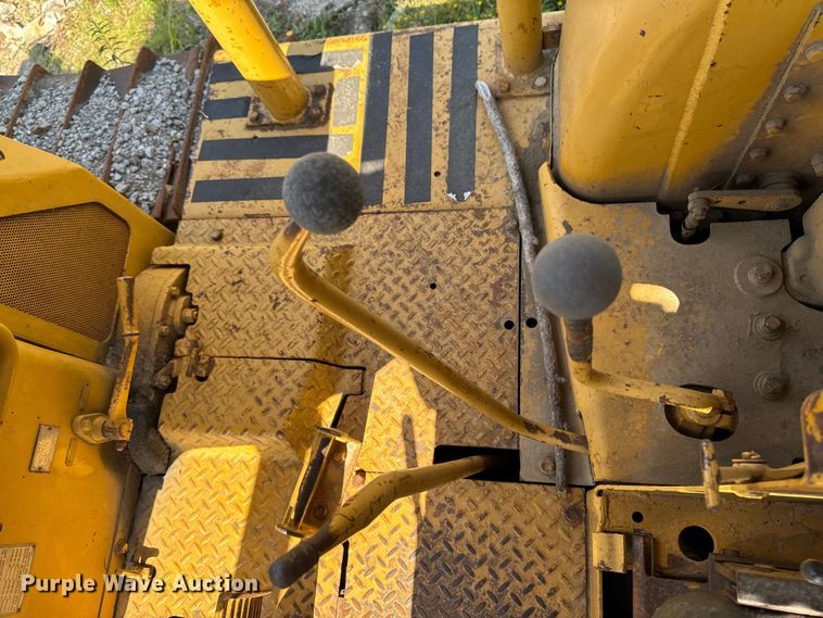 image for item FB5776 1967 Caterpillar D7E dozer