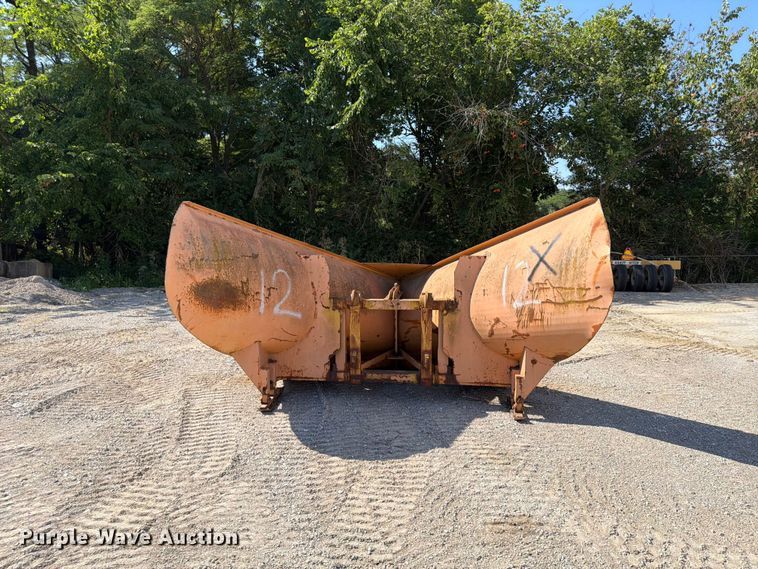 image for item FB5778 Adam's Snow Plow 6 V plow
