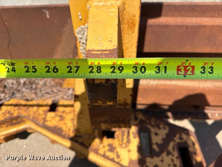 image for item FB5779 Balderson BLS110 motor grader attach