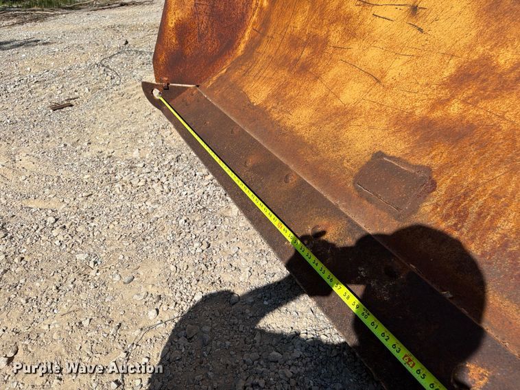 image for item FB5780 V plow