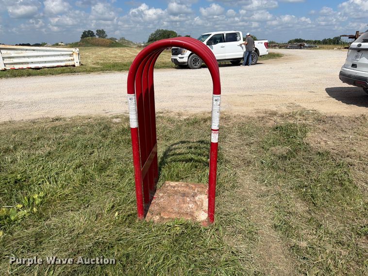 image for item FB5781 Branco 2240 tire inflation cage