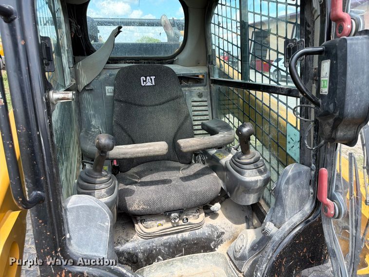 image for item FB5783 2016 Caterpillar 299D2 XHP tracked skid steer loader