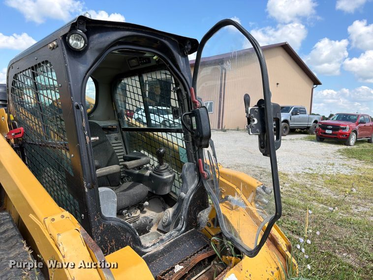 image for item FB5783 2016 Caterpillar 299D2 XHP tracked skid steer loader