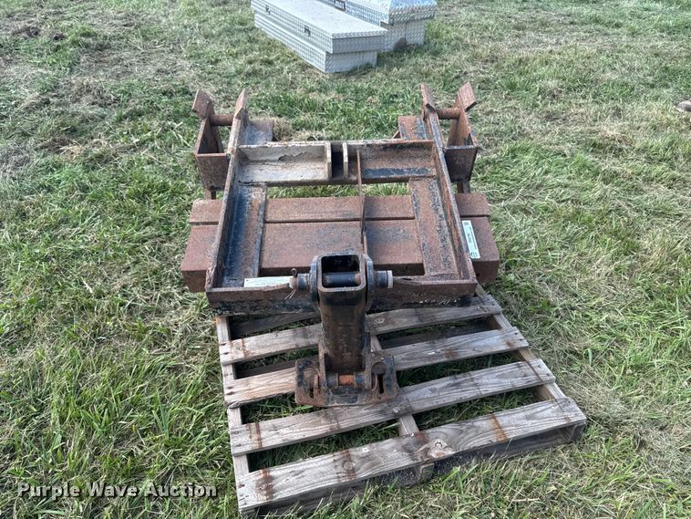 image for item FB5786 Henderson 82630 hitch