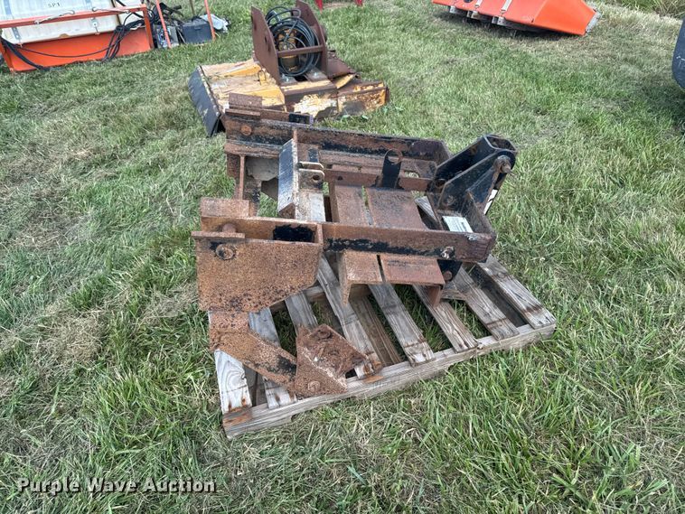 image for item FB5786 Henderson 82630 hitch