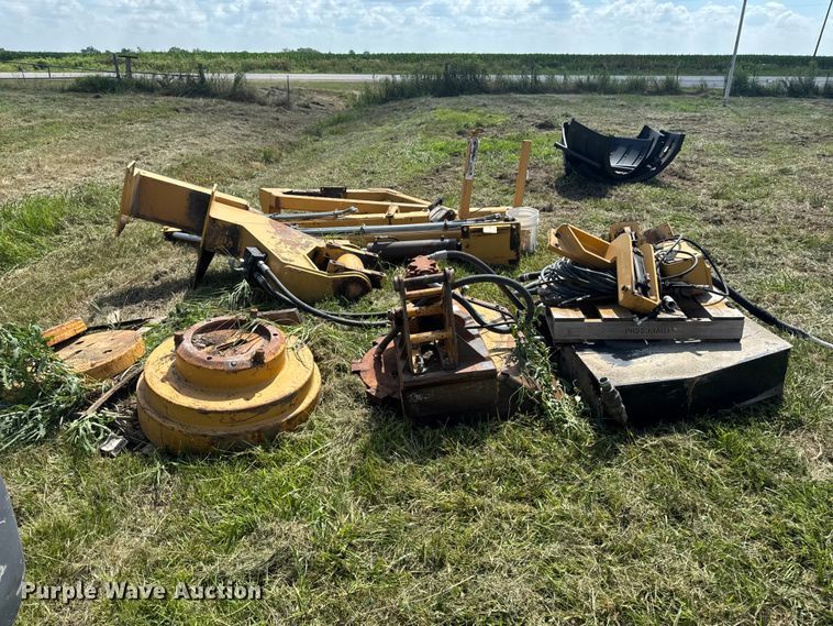 image for item FB5787 Diamond Mowers G Boom side boom mower