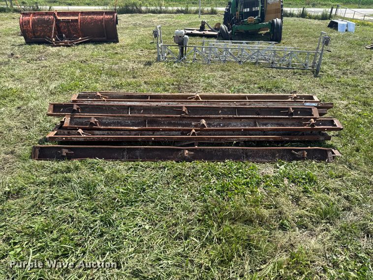 image for item FB5792 (20) concrete forms