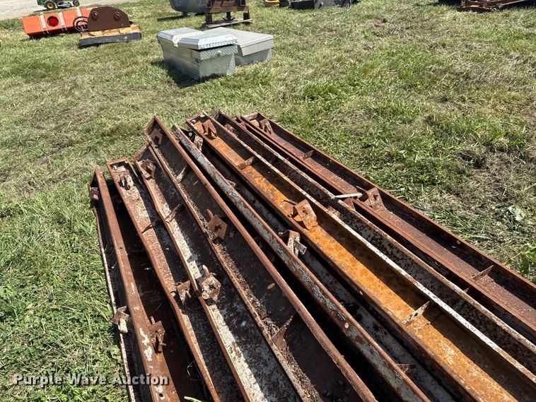 image for item FB5792 (20) concrete forms