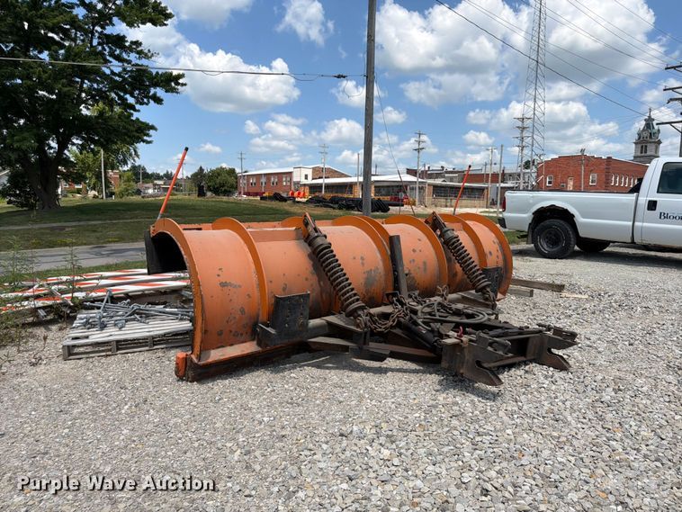 image for item FB5802 Henderson 11X36x1S snow plow