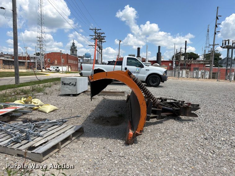image for item FB5802 Henderson 11X36x1S snow plow