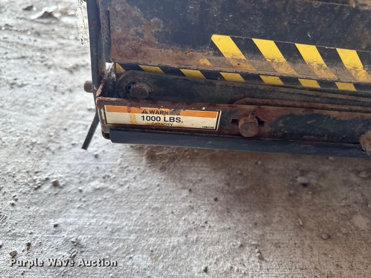 image for item FB5822 Eagle Lift 38Y 