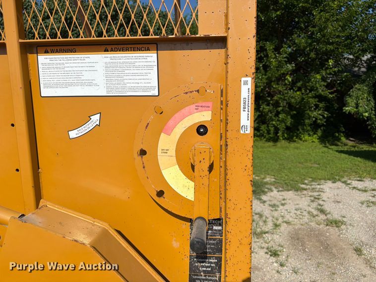 image for item FB5823 DuraTech HayBuster 2650 bale processor