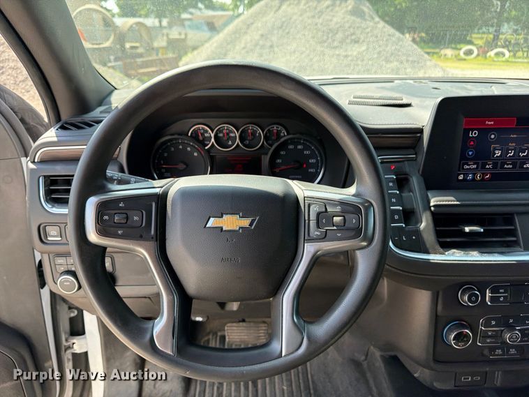 image for item FB5824 2023 Chevrolet Tahoe Police SUV