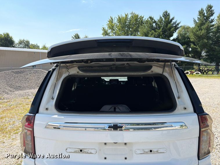 image for item FB5824 2023 Chevrolet Tahoe Police SUV