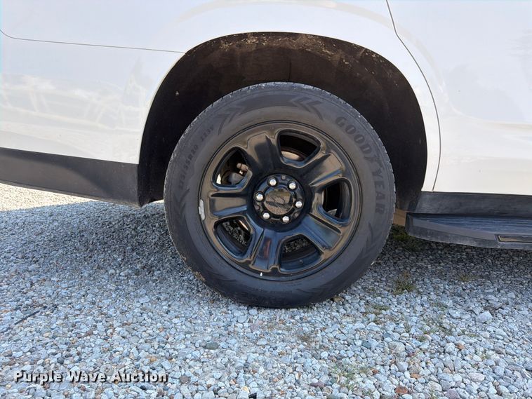 image for item FB5824 2023 Chevrolet Tahoe Police SUV