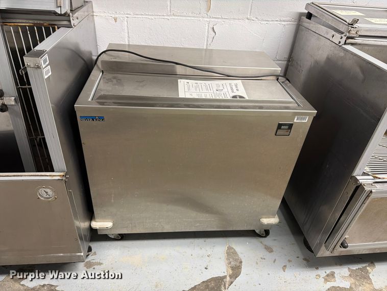image for item FB5855 (12) milk coolers
