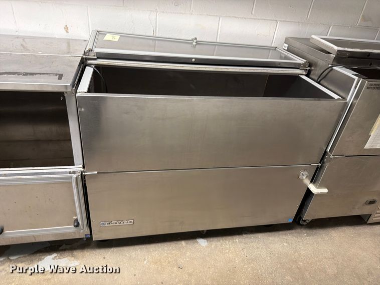 image for item FB5855 (12) milk coolers