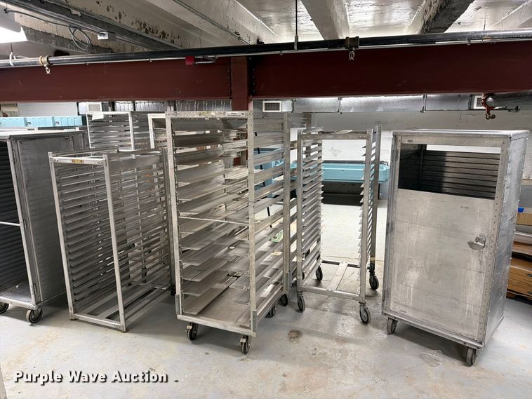 image for item FB5857 (10) Racks and cabinets