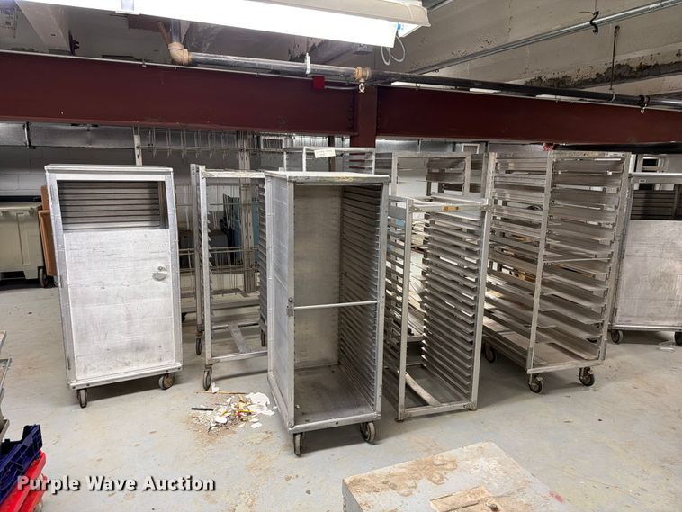 image for item FB5857 (10) Racks and cabinets