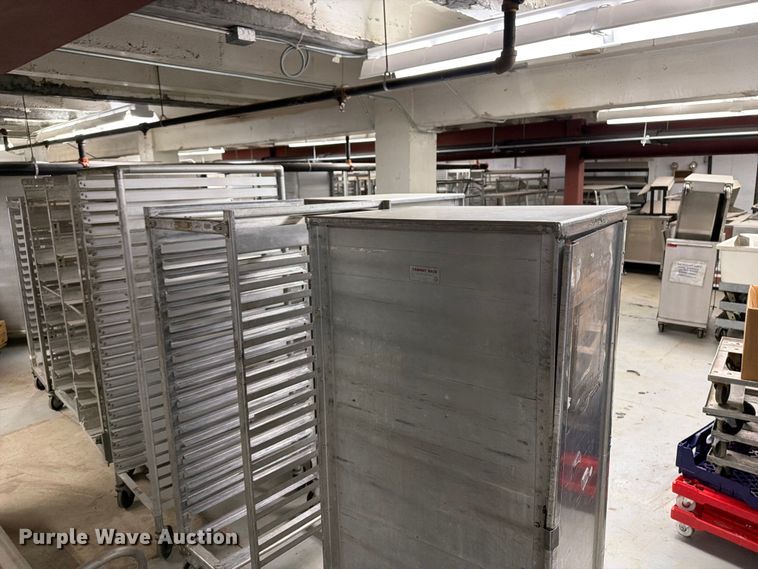 image for item FB5857 (10) Racks and cabinets