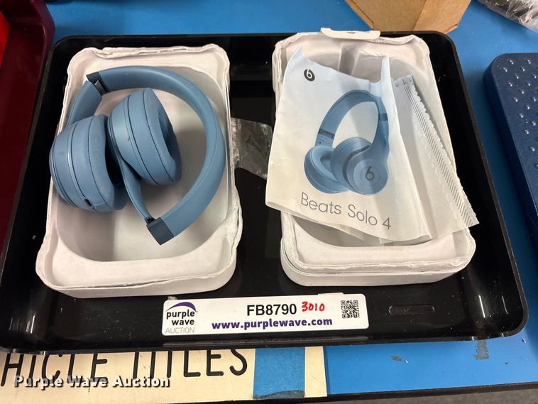image for item FB8790 Beats Solo 40 headphones