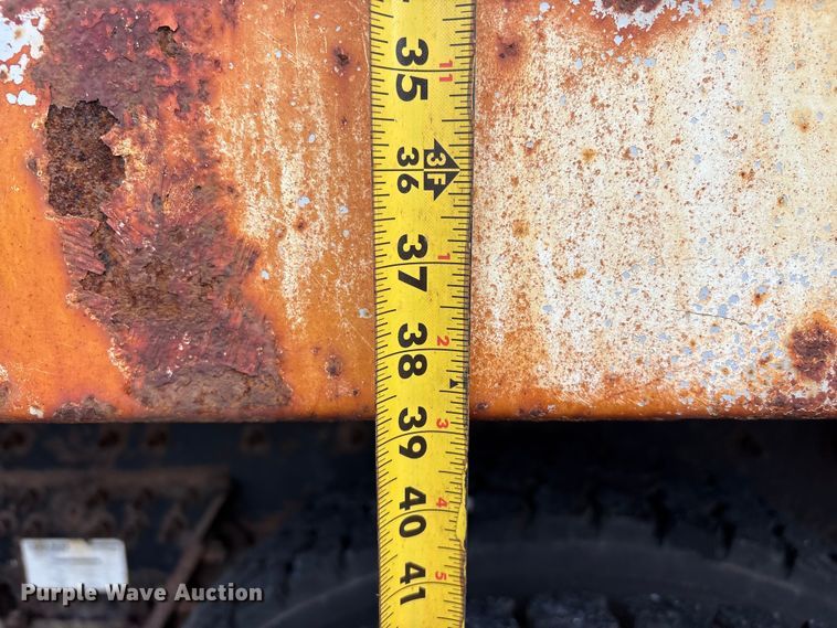 image for item FB8867 2012 International 7400 dump truck