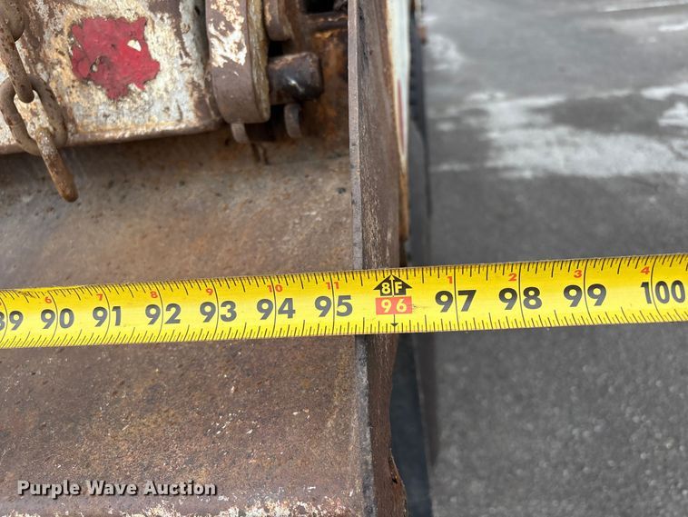 image for item FB8867 2012 International 7400 dump truck