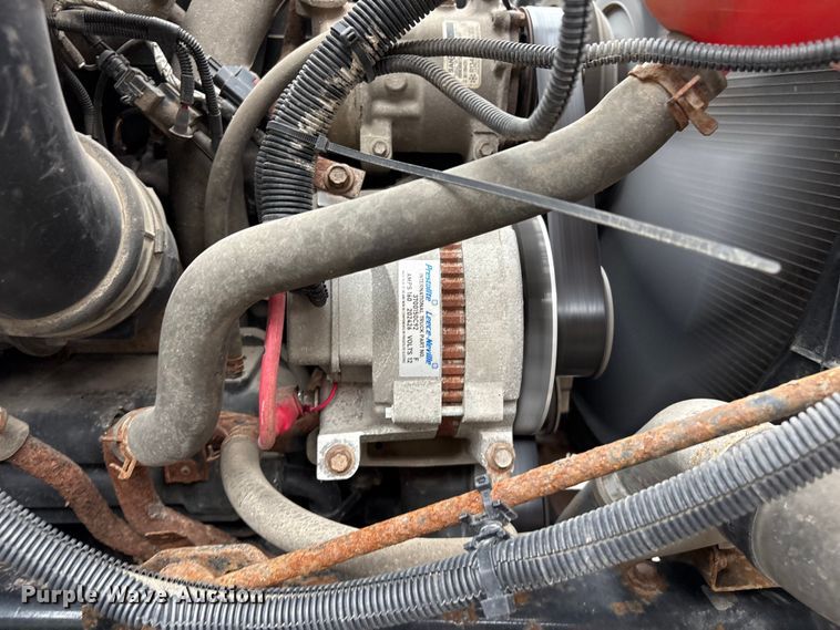 image for item FB8867 2012 International 7400 dump truck