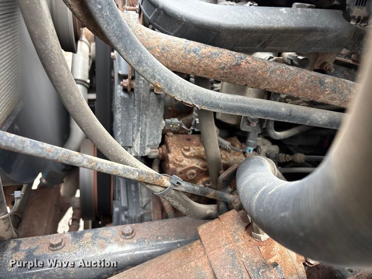 image for item FB8867 2012 International 7400 dump truck