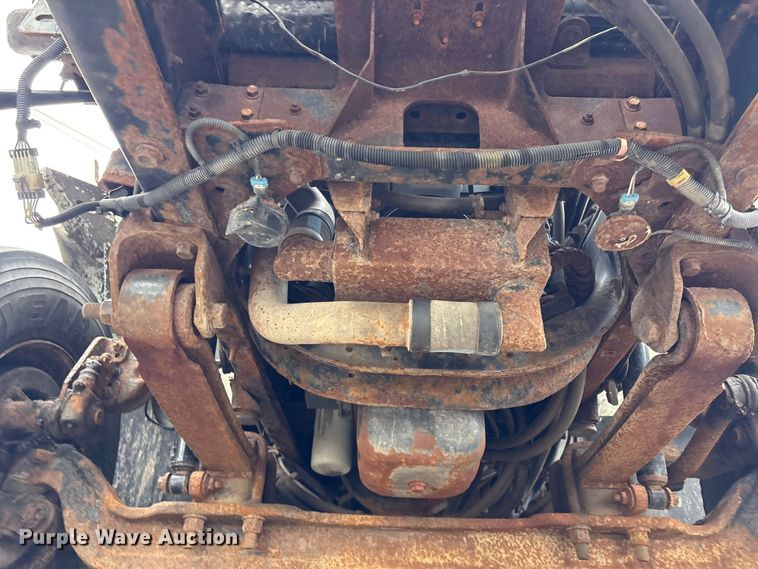 image for item FB8867 2012 International 7400 dump truck
