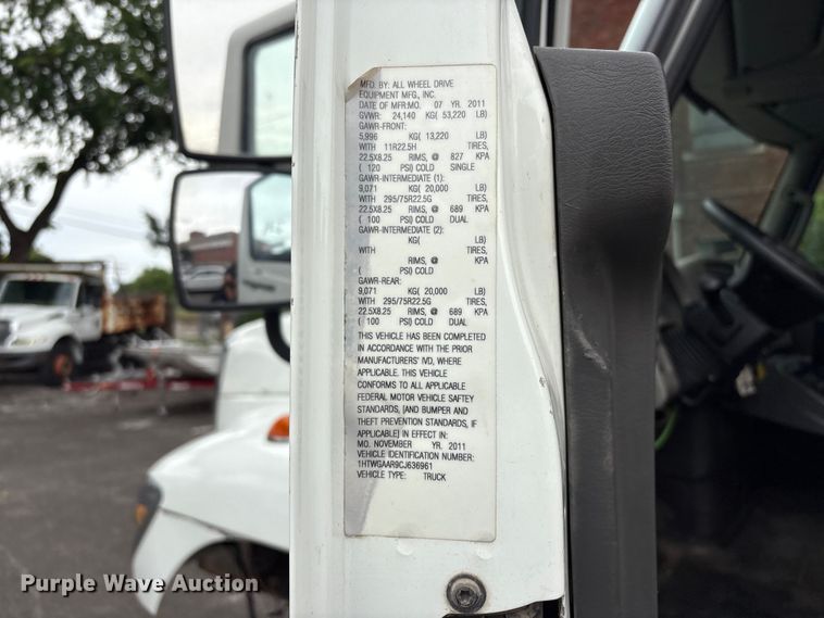 image for item FB8867 2012 International 7400 dump truck
