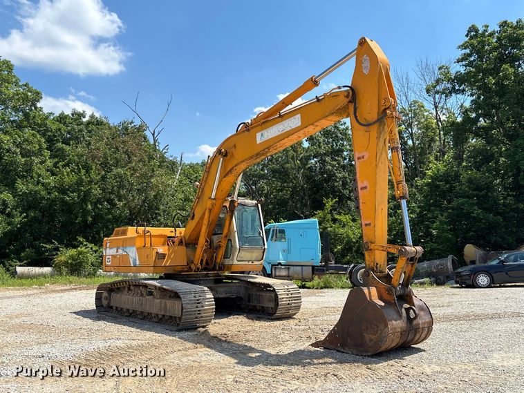 image for item FC1887 1995 Hyundai Robex 200LC excavator