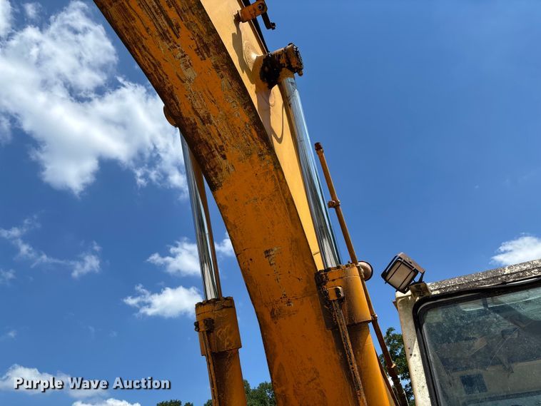 image for item FC1887 1995 Hyundai Robex 200LC excavator