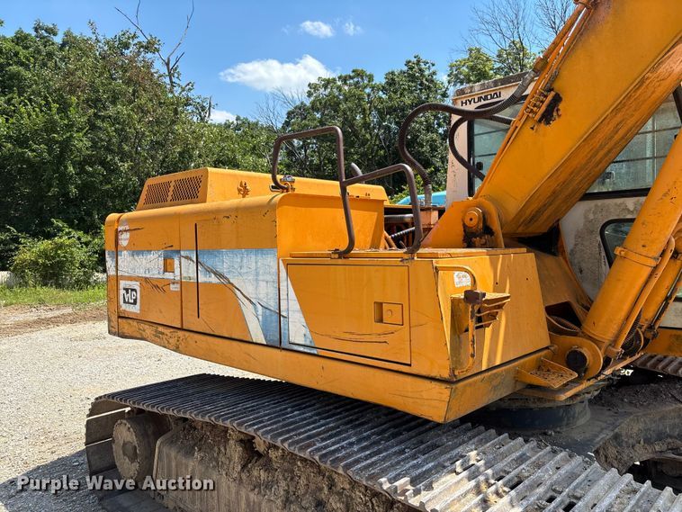 image for item FC1887 1995 Hyundai Robex 200LC excavator