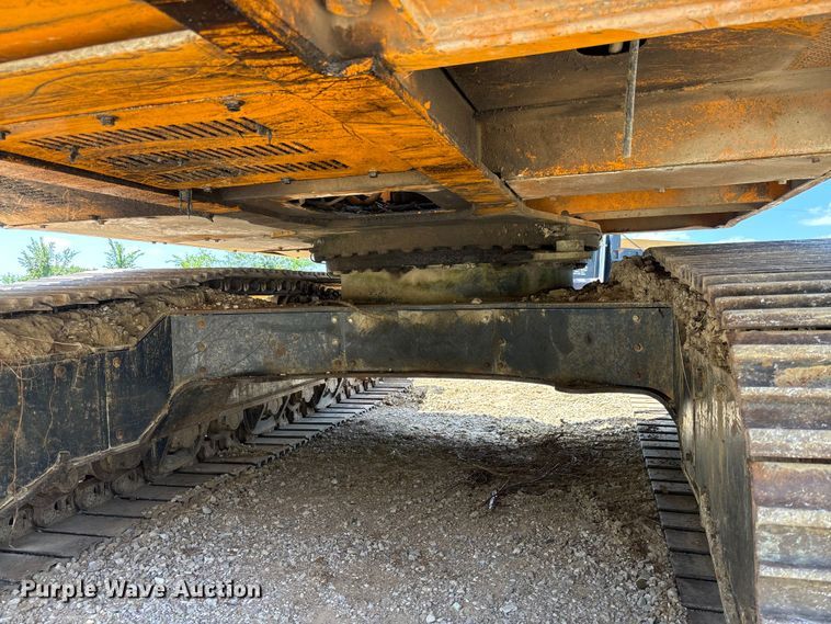 image for item FC1887 1995 Hyundai Robex 200LC excavator