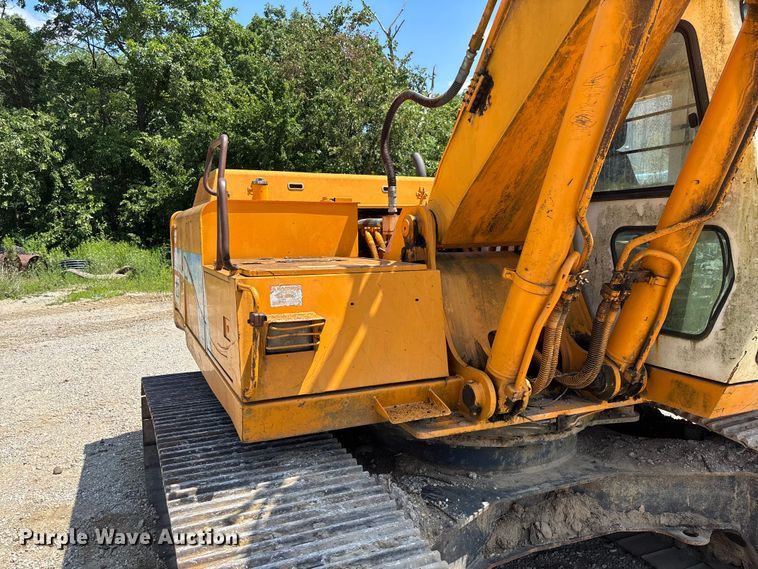 image for item FC1887 1995 Hyundai Robex 200LC excavator